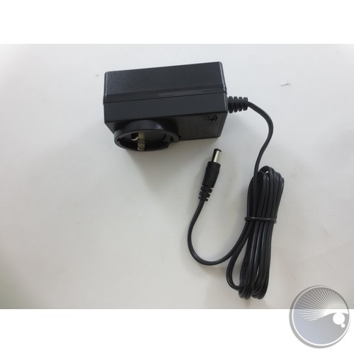 Assembled EPSU Power adapter UL 2468 16AWG L1000mm30 MKE-0505000DEXD-J3464 DC5V 5A 100Vac - 240Vac 4